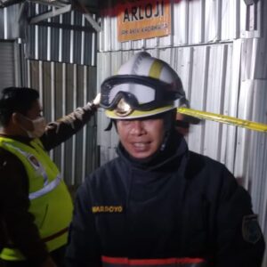 Pasar Batu Dilalap Api, Enam Lapak Pedagang Raib