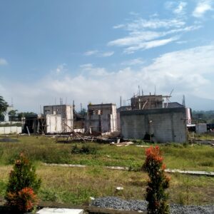 Perizinan Masih Berproses, Hunian Mewah Dempet Langsung Dengan Gedung DPRD Kota Batu Nekat Beroperasi