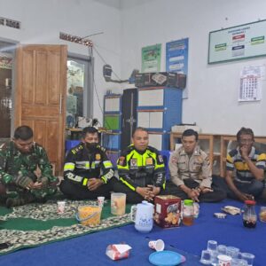 Jaga Harkamtibmas, Polisi RW Polres Batu Sambang Desa