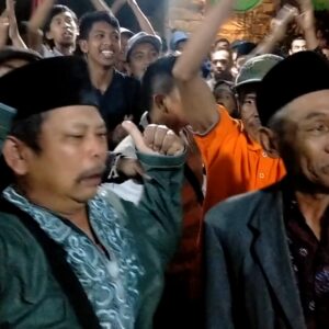 Unggul 987 Suara Dari Incumben, Ririn Catur Kurniasasi Terpilih Jadi Kades Sumbersekar