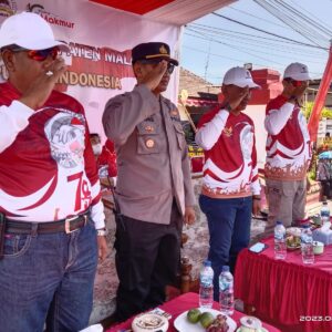 Muspika Dampit Sambut Penghormatan Ratusan Peserta Lomba Gerak Jalan