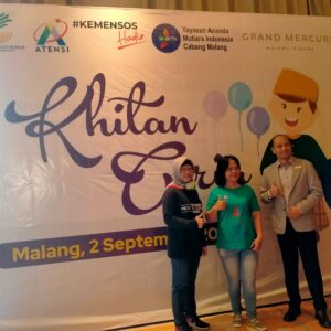 YAMI dan Kemensos Khitan 50 ABK di Grand Mercure Hotel Malang