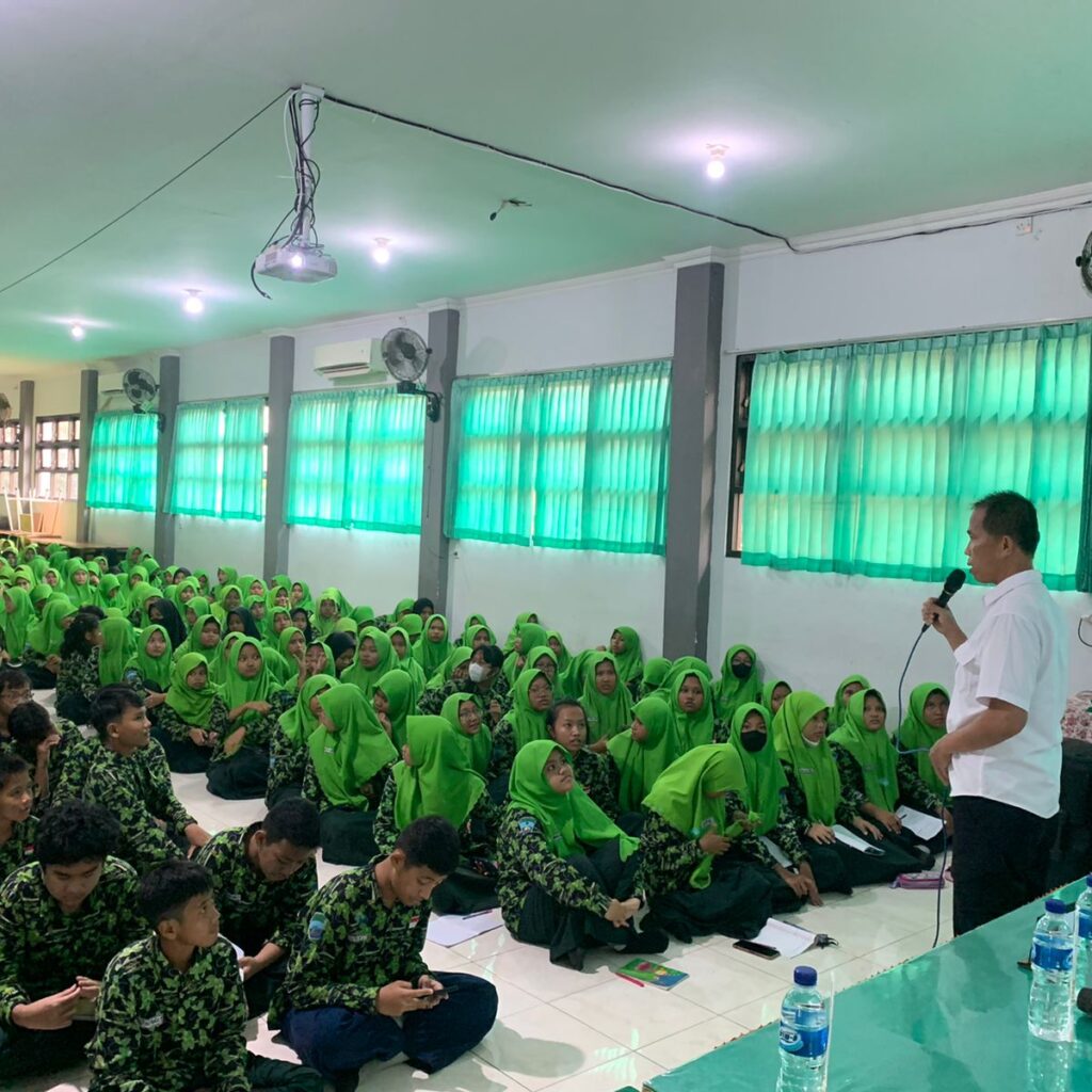 Polres Pelabuhan Tanjungperak Selamatkan Generasi Bangsa Ajak Pelajar Perangi Narkoba