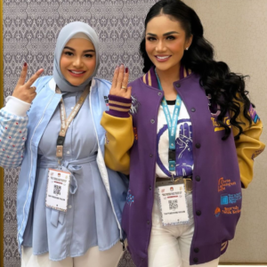 KEREN, Indahnya Perdamaian walaupun Beda Pilihan, Krisdayanti dan Aurel Hermansyah Tunjukan Kekompakan