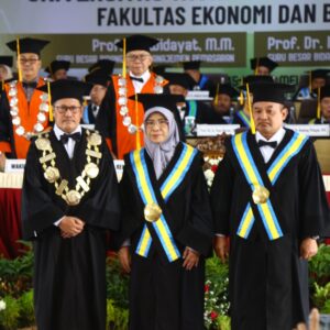 UMM Kukuhkan Dua Profesor Baru Kaji Ekonomi dan SDGs
