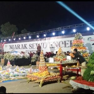 Pemdes Sumbersekar Rayakan Satu Sura Dengan Ngarak Sewu Encek