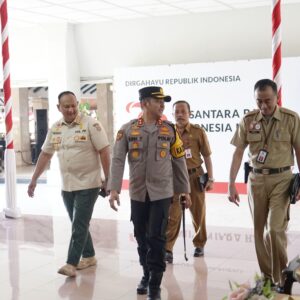 Kapolres Batu Bersama Pejabat Utama Polres Batu Sambangi Pendopo Malang