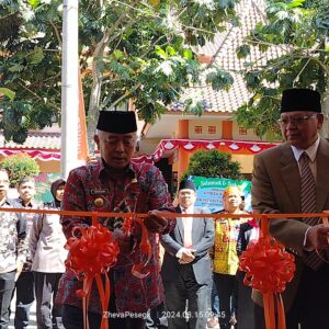 Perubahan STIKES Kepanjen Menjadi Universitas Kepanjen di resmikan bupati Malang