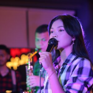 Jazz Traffic on the move di Juliet Rose Sky Lounge di hadiri oleh influencer Surabaya