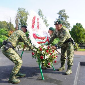 Pangdivif 2 Kostrad Pimpin Ziarah ke TMP Untung Suropati dalam Rangka HUT ke-64 Kostrad