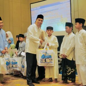 IKAWIGA & BRI Peduli bersama Grand Mercure Berbagi kepada 1500 anak yatim, dhuafa & pekerja sosial 