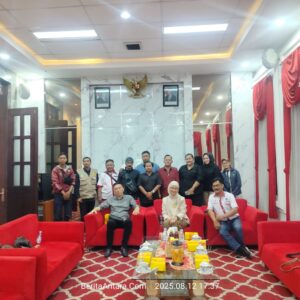DPRD kota malang Terima Audensi IWOI MalangRaya perkuat Sinergitas
