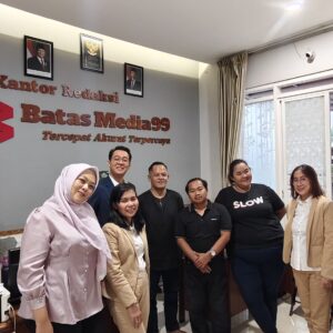 Management kokoon Hotel Kunjungi Redaksi BatasMedia99 Pererat Sinergitas