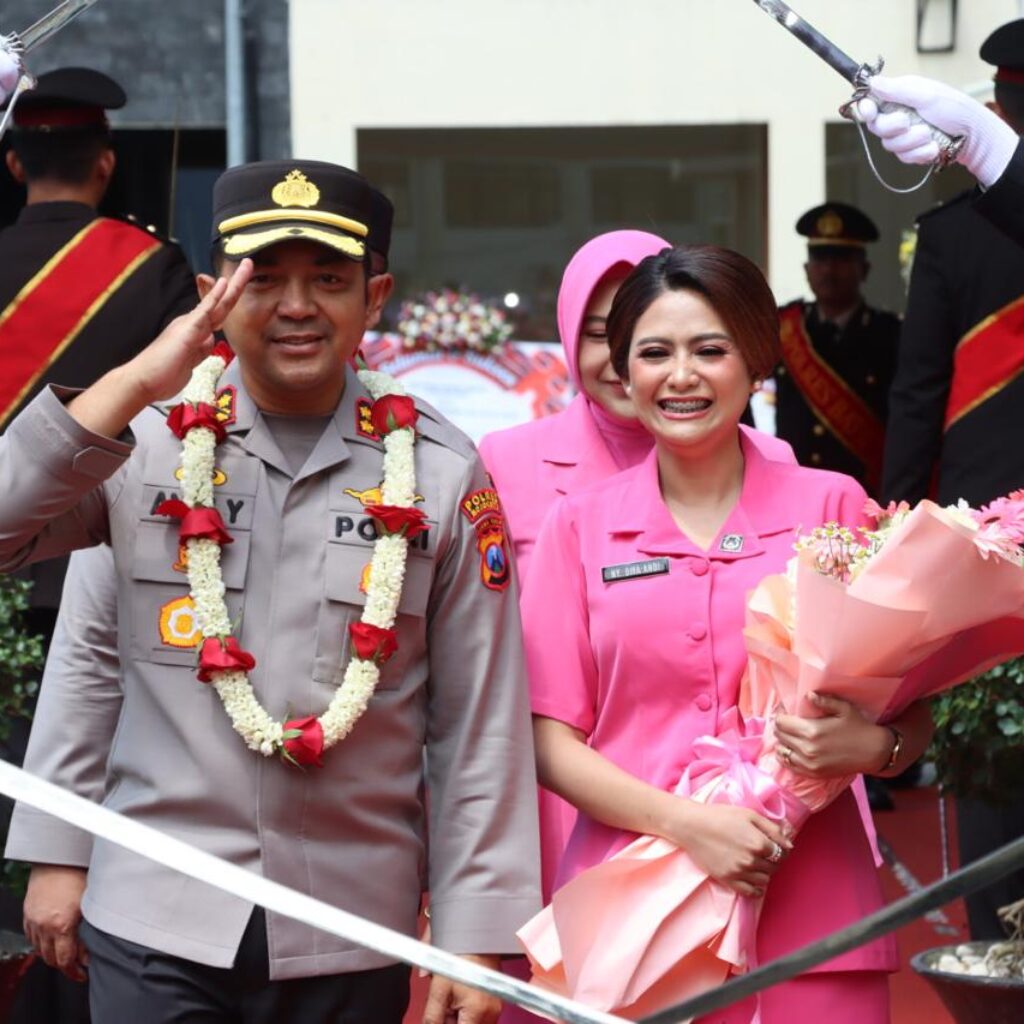 Estafet Kepemimpinan di Kota Wisata: AKBP Aris Purwanto Resmi Jabat Kapolres Batu