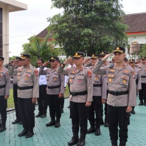 Pimpin Upacara Hari Kesadaran Nasional, Kapolres Batu Tekankan Pelayanan Sepenuh Hati dan Respons Cepat