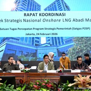 Menkeu Purbaya Pimpin Sidang Bahas Hambatan PSN LNG Abadi Masela