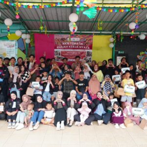 Tak Sekadar Percantik Kampung, KKN UMM Angkat Kualitas Warga Jodipan di Sektor Wisata