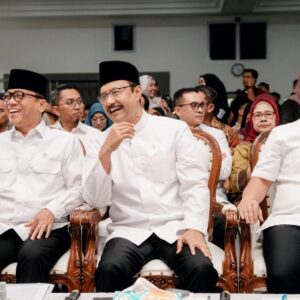 Mensos dan Mendes PDT Sosialisasi DTSEN di Karawang, Pastikan Bansos Tepat Sasaran