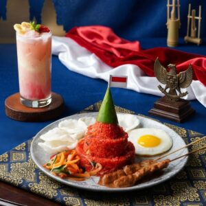 Sambut HUT RI Ke-81 dengan Paket Stay Merdeka dan Kuliner Nusantara di Aston Mojokerto