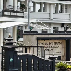 Polemik Kanopi Balai Kota Malang Menguat, Inspektorat Didesak Telusuri Legalitas dan Pertanggungjawaban Anggaran