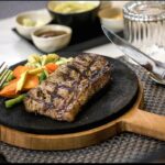 ASTON Inn Lumajang Tawarkan Steak Premium, dari US Angus Beef hingga Salmon Steak